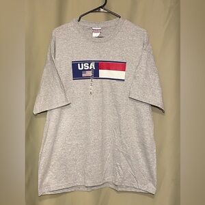 Sonoma Jean Co America 2003 Commemorative Short Sleeve Tee-Shirt Grey XL NWT